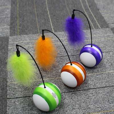 2020 Smart Playing Interactive Cat Toys Tumbler Feather Ball Toy Electric Pet Cat Toy Rolling Ball with Sound Lighting