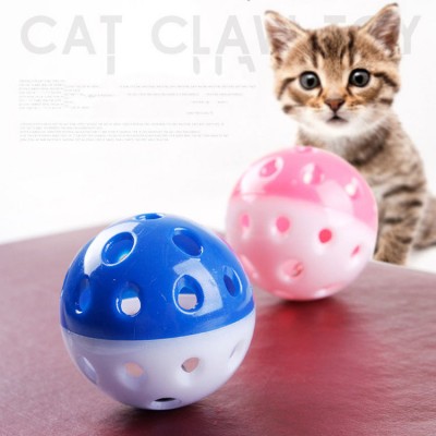 High quality 4cm cat toy plastic hollow bell ball car toy interactive cat scratch ball with bell